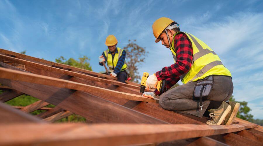 Professional Flat Roofing Installation services in Manor, TX